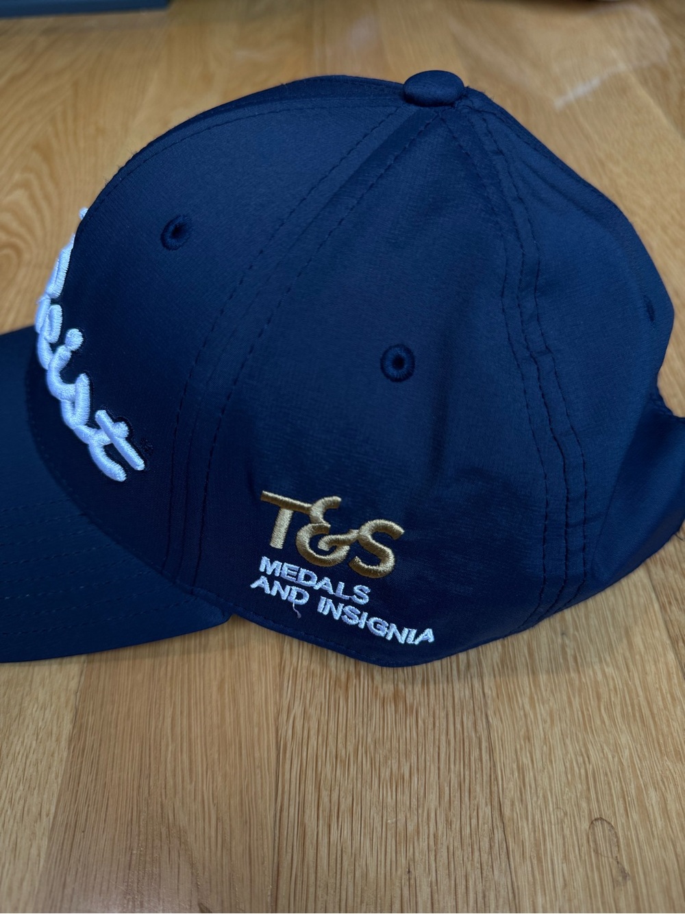 Titleist Black Cap with White Script Logo - Picture 2 of 4